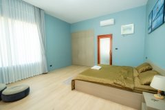 DSC08985-Enhanced-NR