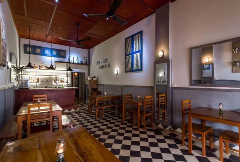 twenty three dinning 768x518