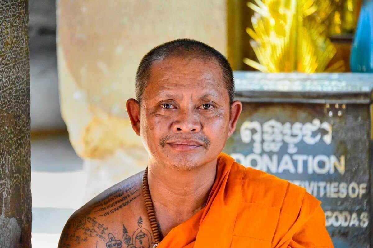 monk, man, buddhist, guy, asian, asian man, cambodia, religion, culture, asia, peace, monastery, worship, portrait-5676716.jpg